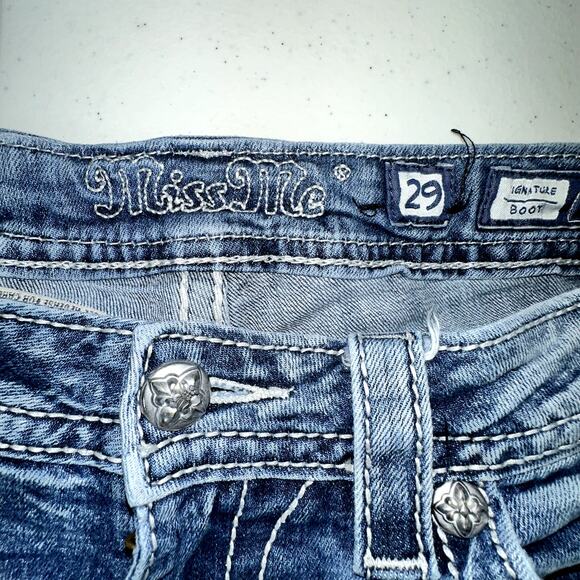 Miss Me Womens Sz 29x33 Signature Boot Cut Low Rise JE819582L Embellished Pocket - Picture 5 of 9